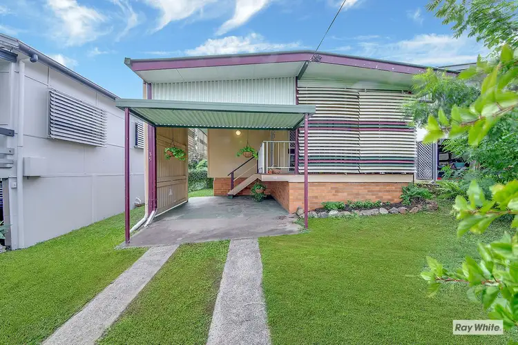 35 Pandanus Street, Cooee Bay QLD 4703