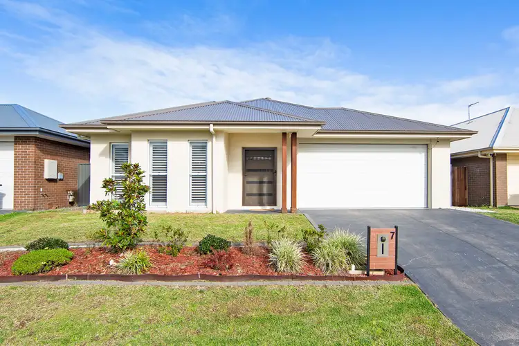 7 Fairmont Boulevard, Hamlyn Terrace NSW 2259