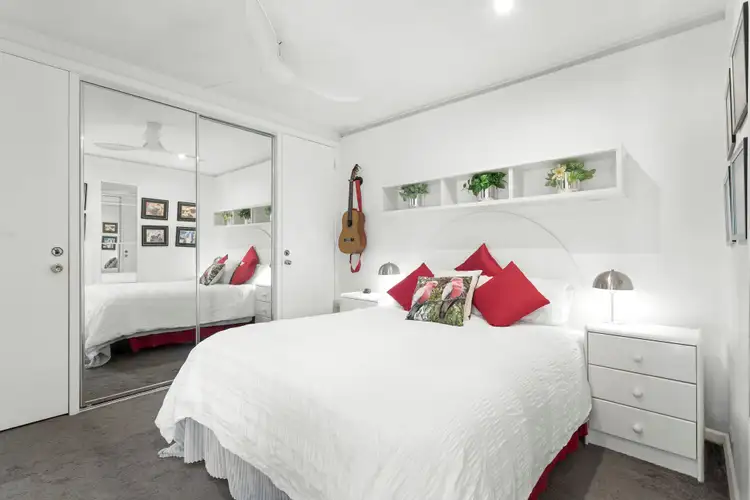 Fourth view of Homely house listing, 2 Henders Street, Forest Hill VIC 3131