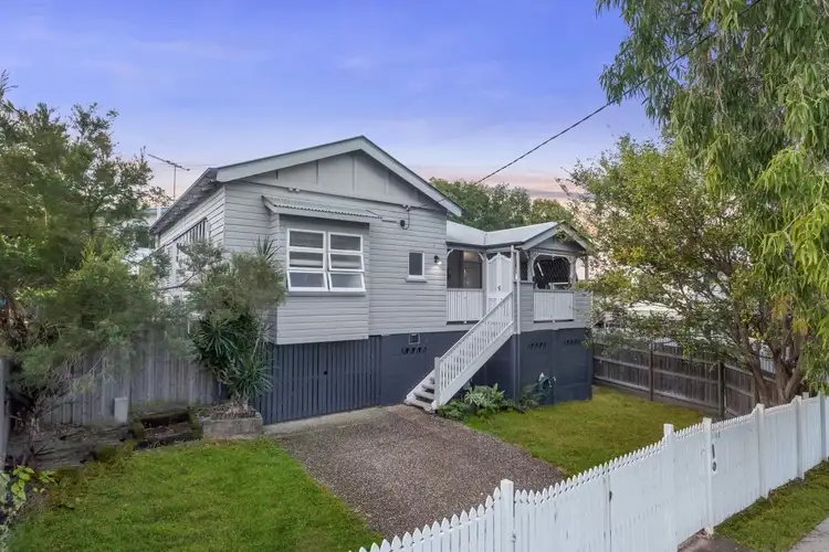 12 Arnott Street, Kedron QLD 4031