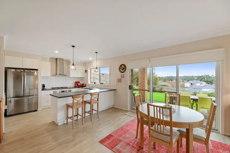 Third view of Homely house listing, 5 Chaucer Way, Drouin VIC 3818