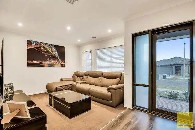 Second view of Homely house listing, 10 Zambezi Street, Tarneit VIC 3029