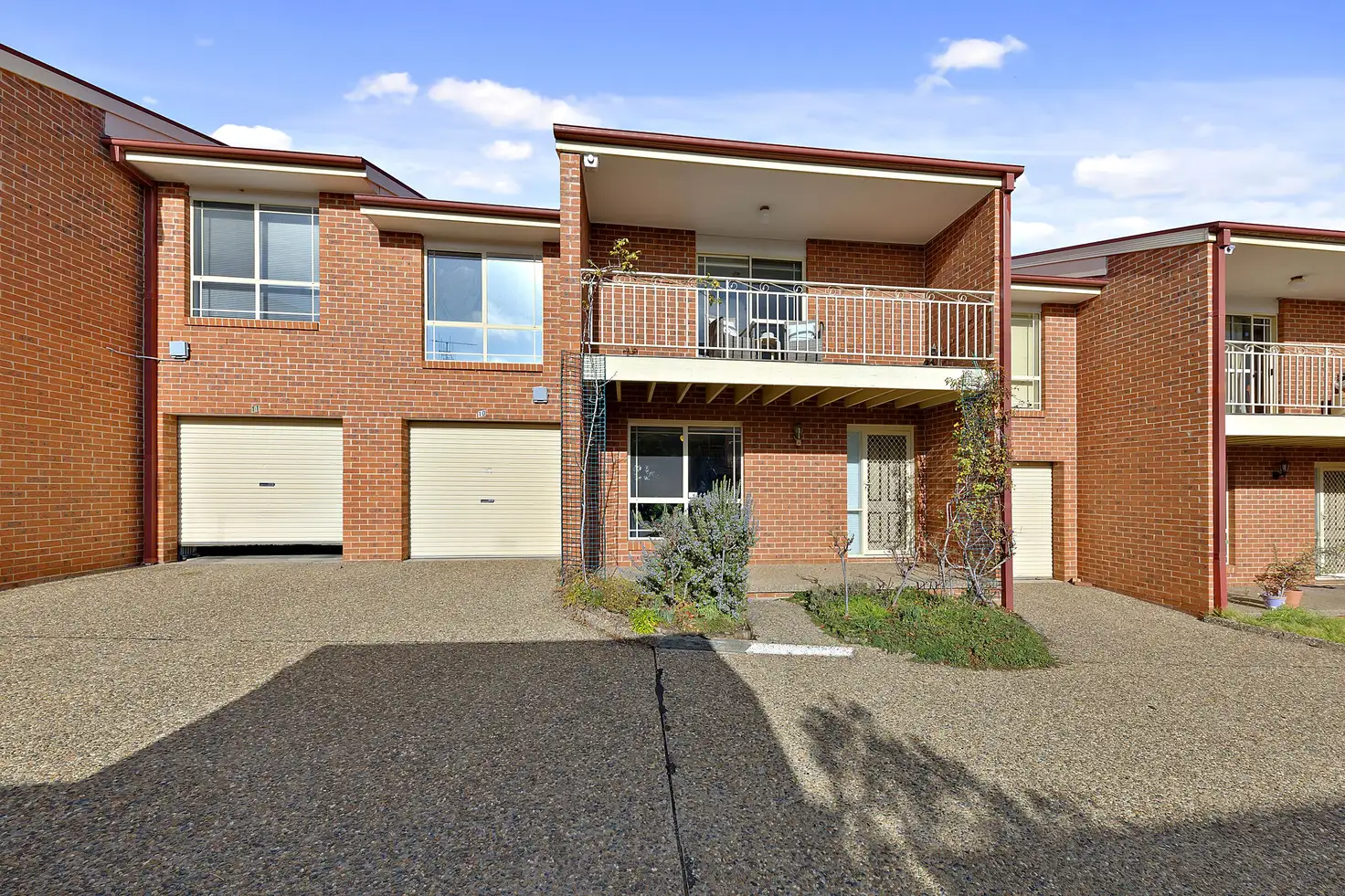Main view of Homely townhouse listing, 10/5-9 Federal Avenue, Queanbeyan NSW 2620