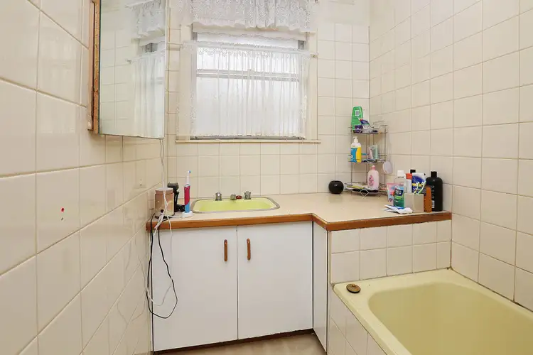 Sixth view of Homely house listing, 4 Quebec Avenue, Corio VIC 3214