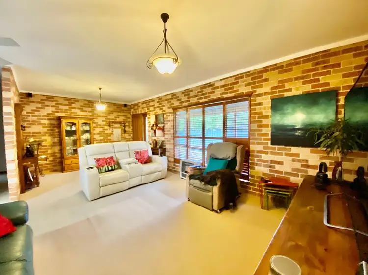 2/122 York Street, Forbes NSW 2871