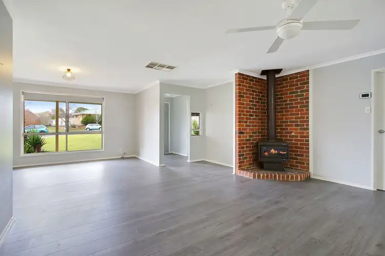 Second view of Homely house listing, 7 Heron Court, West Wodonga VIC 3690