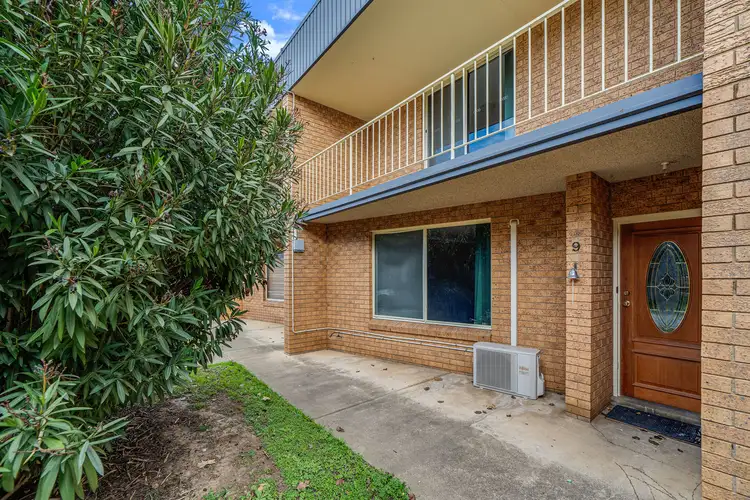 Main view of Homely townhouse listing, 9/22 Bungendore Road, Queanbeyan NSW 2620