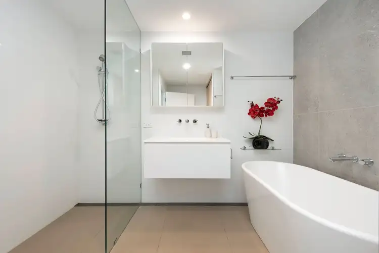 Sixth view of Homely apartment listing, 20/53-61 Kitchener Street, Coorparoo QLD 4151