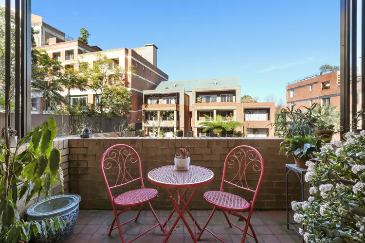 Fourth view of Homely apartment listing, 8/127 Albion Street, Surry Hills NSW 2010