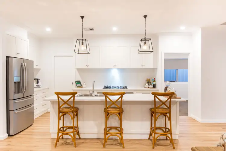 Sixth view of Homely house listing, 19 Marita Court, Irymple VIC 3498