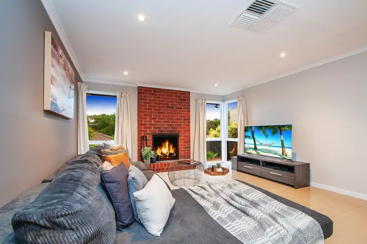 Second view of Homely house listing, 13 Highleigh Court, Mooroolbark VIC 3138