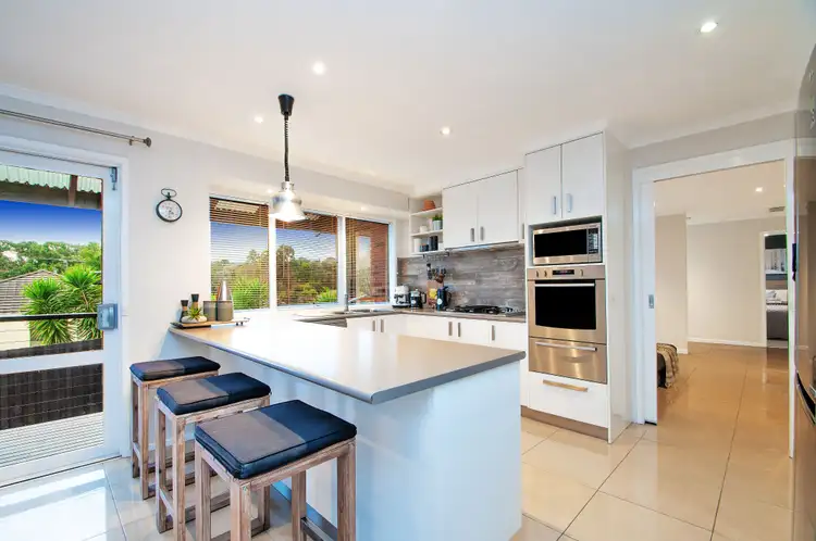Fifth view of Homely house listing, 13 Highleigh Court, Mooroolbark VIC 3138