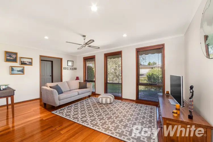 Fifth view of Homely house listing, 2 Macarthur Court, Mill Park VIC 3082