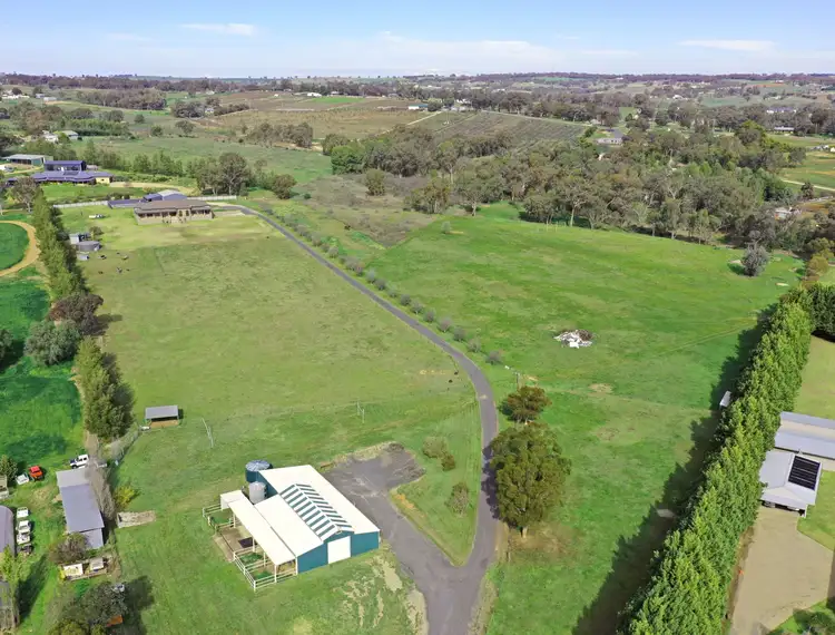64 Chums Lane, Young NSW 2594