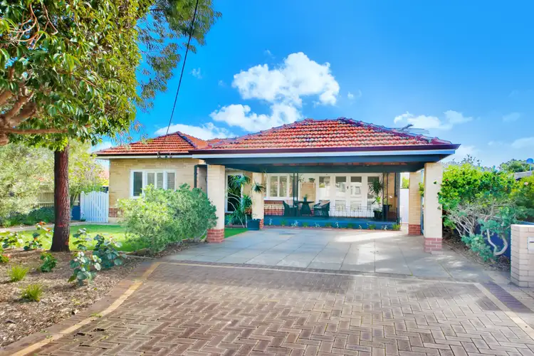 1 Woodrow Place, Dianella WA 6059