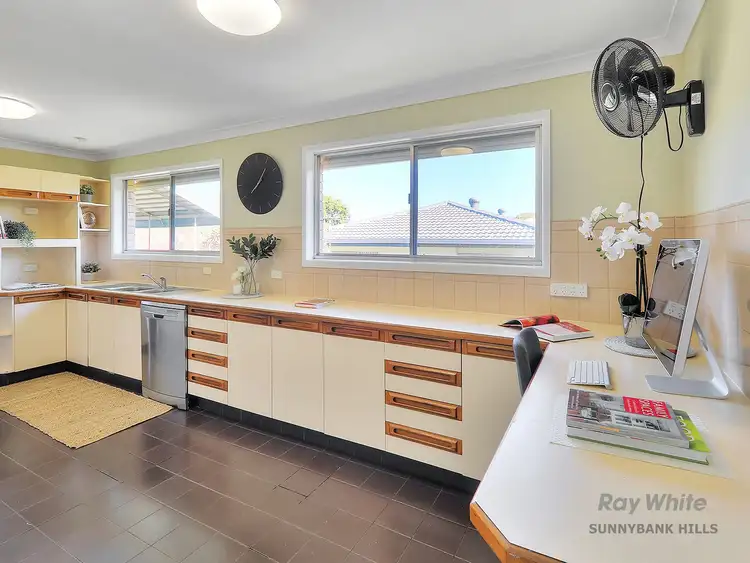 Sixth view of Homely house listing, 82 Morialta Street, Mansfield QLD 4122