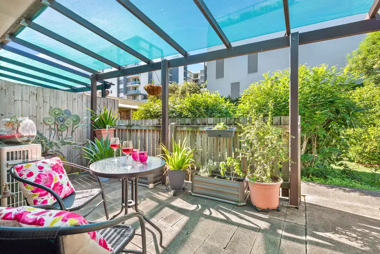 Second view of Homely unit listing, 2/1 Rock Street, Scarborough QLD 4020