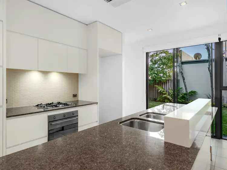 Sixth view of Homely house listing, 32 Shore Crescent, Bulimba QLD 4171