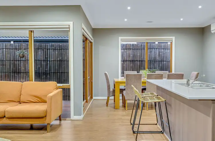 Sixth view of Homely house listing, 10 Rainham Avenue, Craigieburn VIC 3064