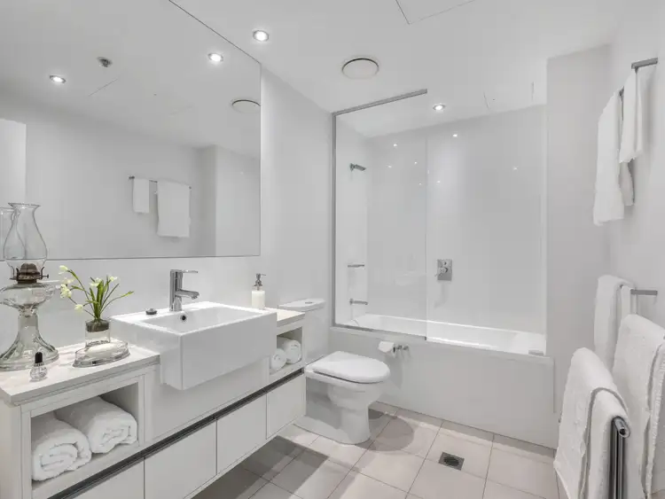 Sixth view of Homely apartment listing, 194/30 Macrossan Street, Brisbane City QLD 4000