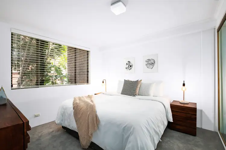 Fifth view of Homely apartment listing, 4/33-35 Reynolds Street, Cremorne NSW 2090