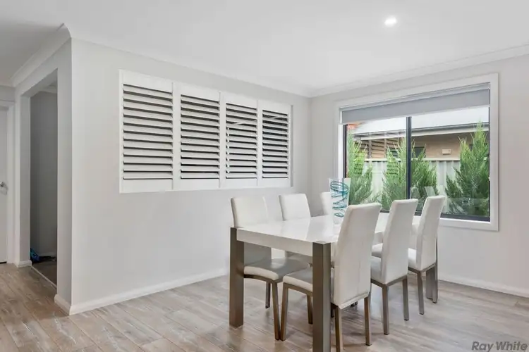 Fifth view of Homely house listing, 10 Robinson Way, Yarrawonga VIC 3730