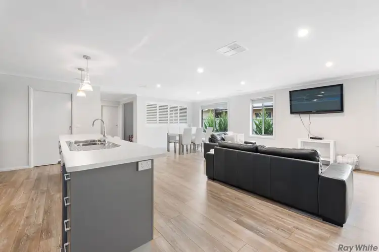 Sixth view of Homely house listing, 10 Robinson Way, Yarrawonga VIC 3730