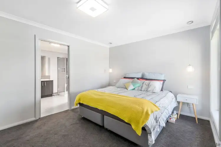 Seventh view of Homely house listing, 10 Robinson Way, Yarrawonga VIC 3730
