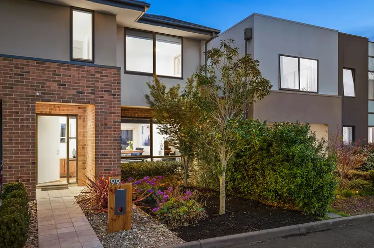99 Waverley Park Drive, Mulgrave VIC 3170