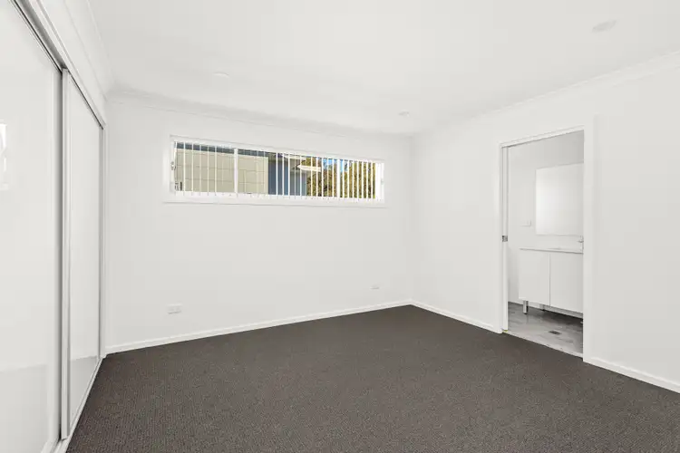 Fifth view of Homely semi-detached listing, 4/10-12 Timbs Road, Oak Flats NSW 2529