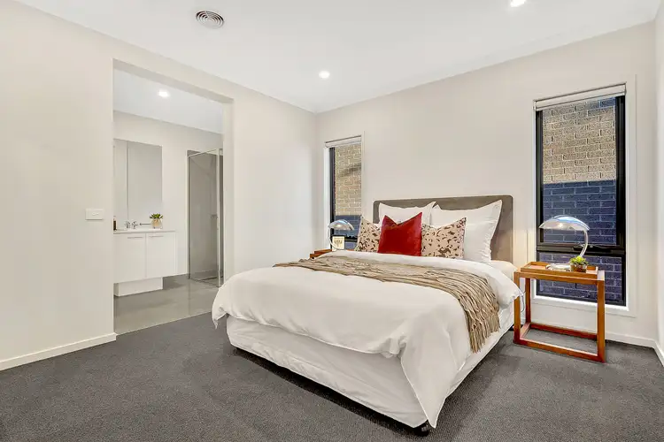 Fifth view of Homely house listing, 613 Grand Boulevard, Craigieburn VIC 3064