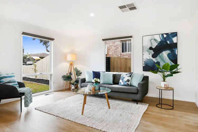 Third view of Homely house listing, 19 Chinnock Court, Craigieburn VIC 3064