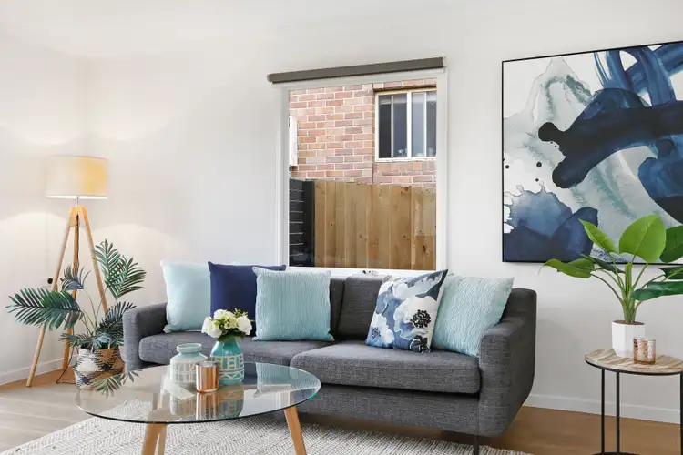 Fourth view of Homely house listing, 19 Chinnock Court, Craigieburn VIC 3064