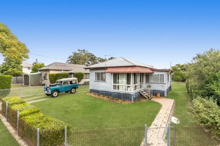 96 Jutland Street, Oxley QLD 4075