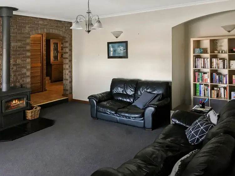 Seventh view of Homely house listing, 24 Hofrad Court, Yakamia WA 6330