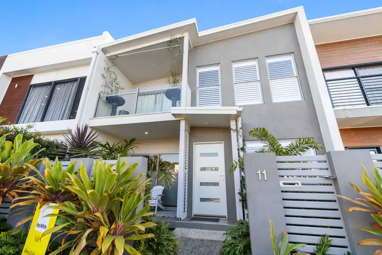 11 Mackenzie Drive, Maroochydore QLD 4558