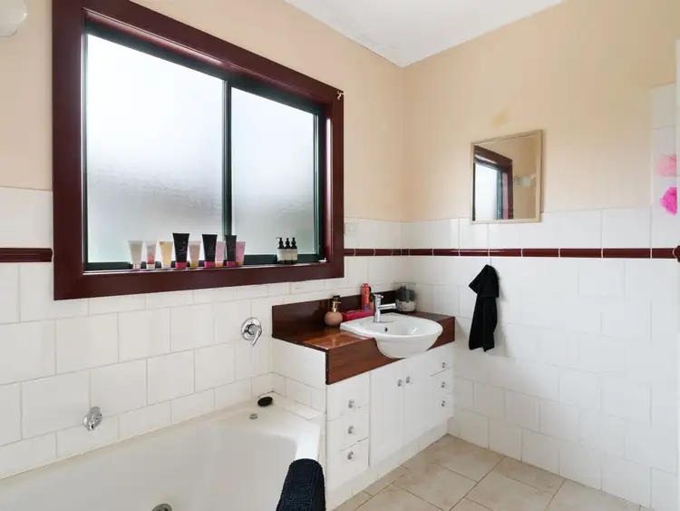 Sixth view of Homely house listing, 11 Kent Street, Benalla VIC 3672