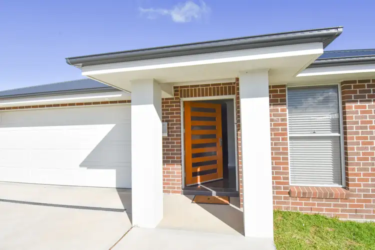 Main view of Homely house listing, 33 Ignatius Place, Kelso NSW 2795