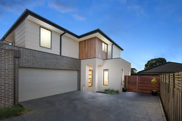 2/57 Bayview Road, Frankston VIC 3199