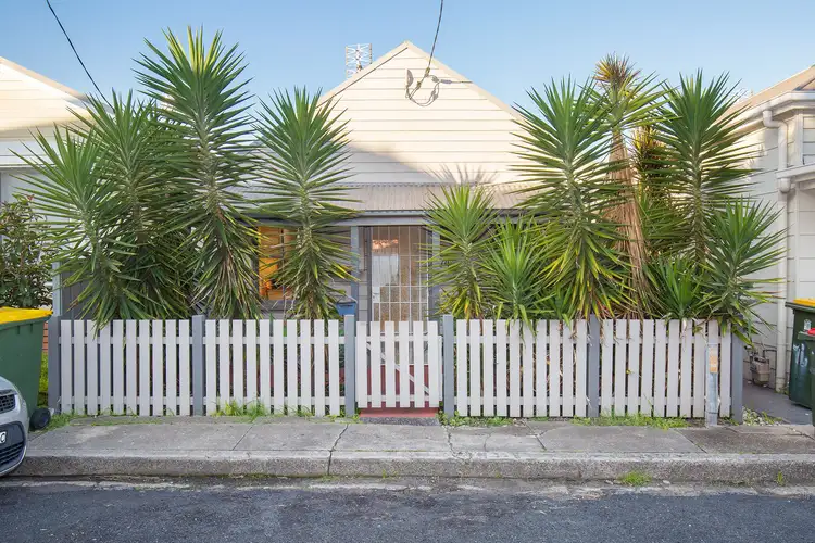 74 Rodgers Street, Carrington NSW 2294