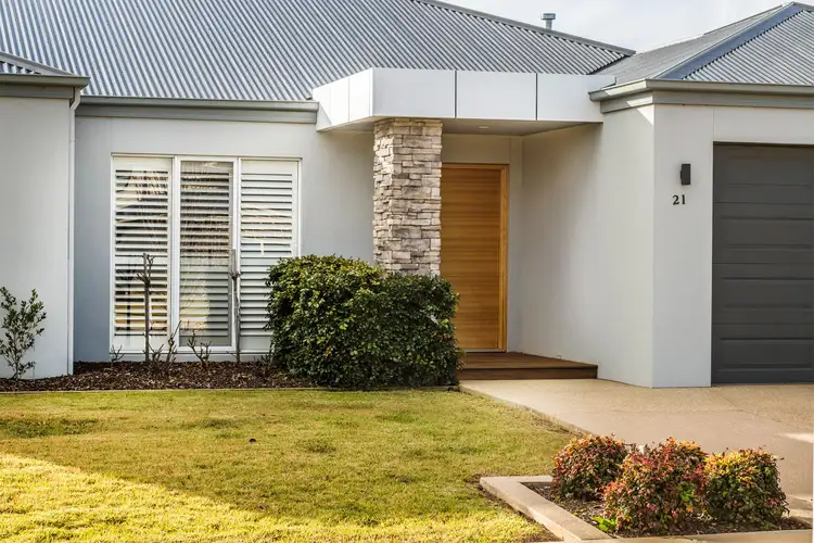 Second view of Homely house listing, 21 Birkdale Square, Tatura VIC 3616