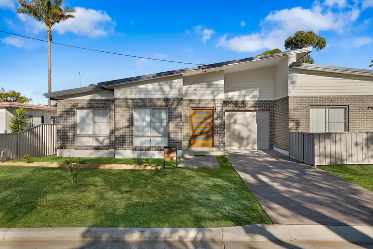 23 Sir Henry Crescent, Callala Beach NSW 2540