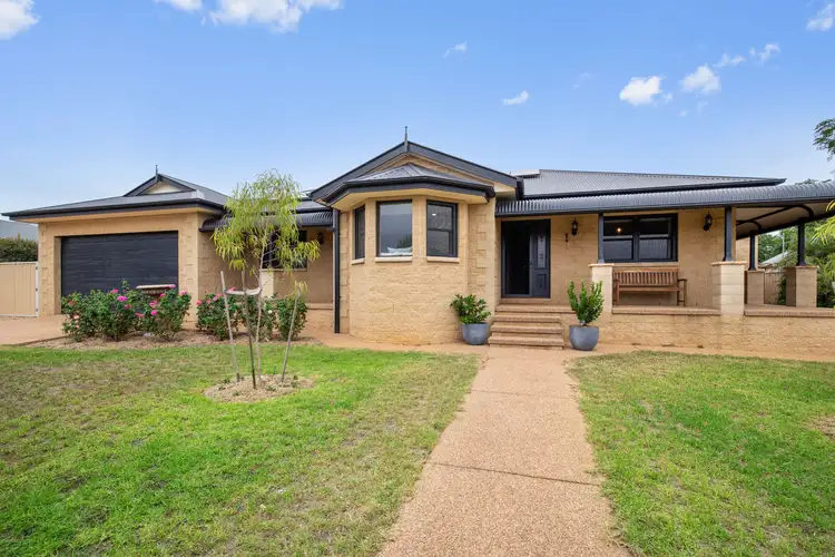 7 Stinson Street, Coolamon NSW 2701