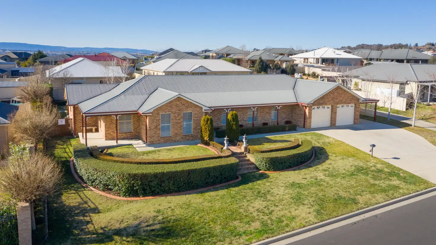 Main view of Homely house listing, 19 Joubert Drive, Llanarth NSW 2795