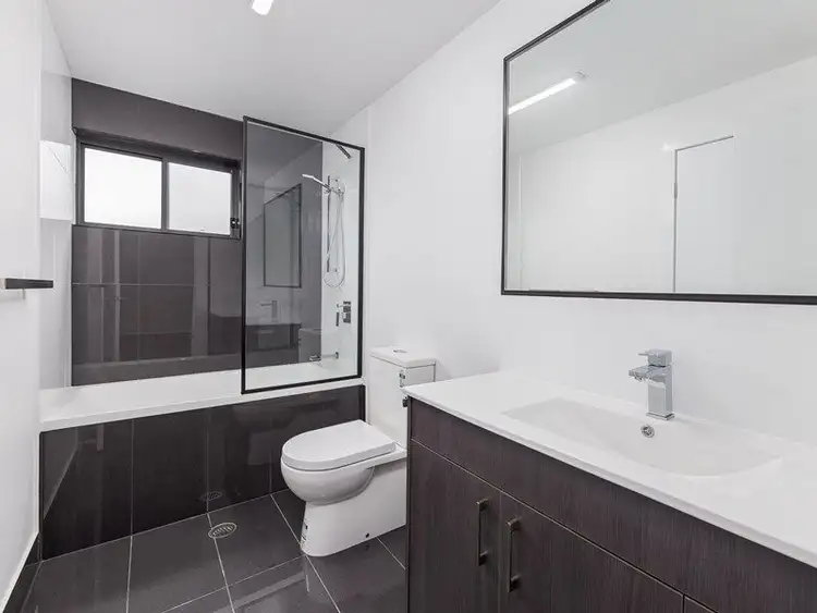 Sixth view of Homely apartment listing, 9/7 Livingstone Street, Yeerongpilly QLD 4105