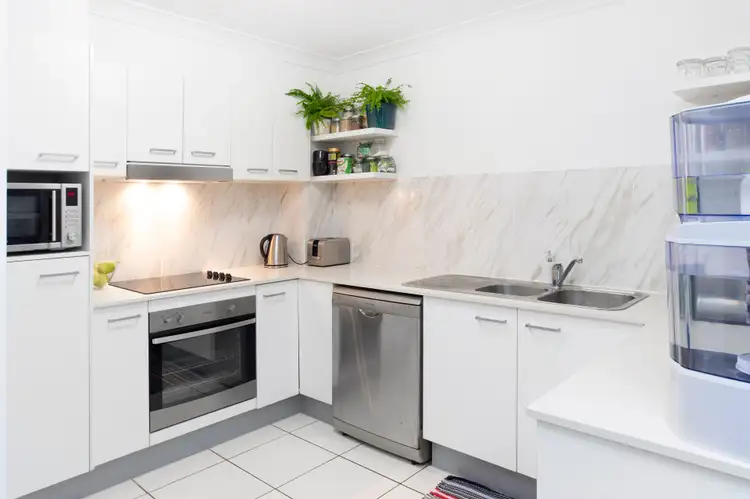 Fifth view of Homely unit listing, 17/15 Lloyd Street, Southport QLD 4215