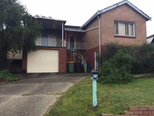 25 Beacham Crescent
