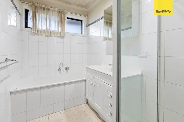 Sixth view of Homely house listing, 2 Cox Street, St Albans VIC 3021