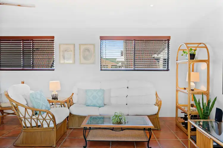 Second view of Homely unit listing, 6/4 Christina Court, Mermaid Waters QLD 4218