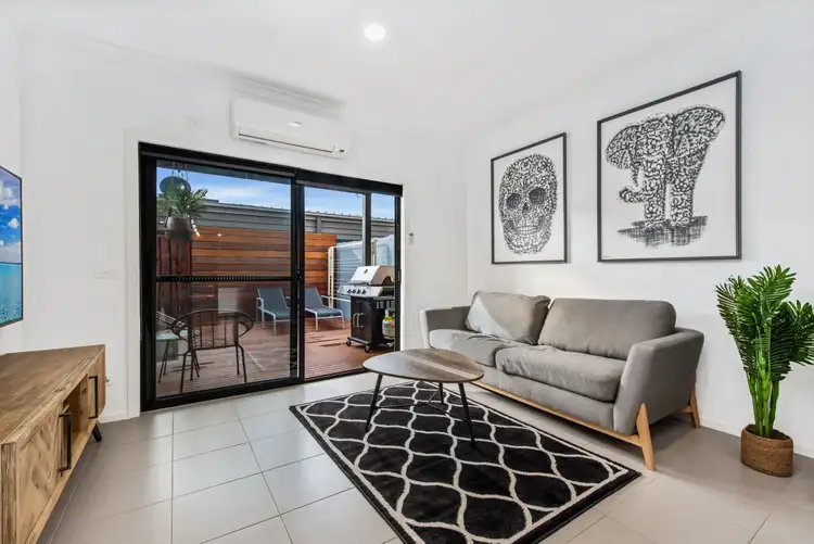 Sixth view of Homely townhouse listing, 5 Bluestone Street, Pakenham VIC 3810